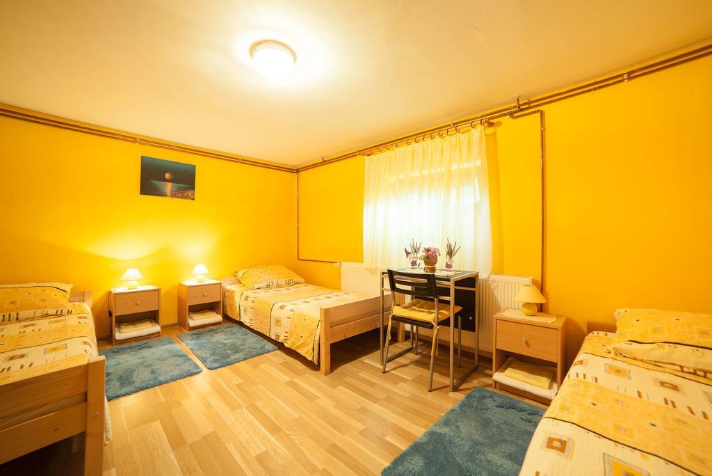 Apartment Tomasevic Slunj Exterior foto